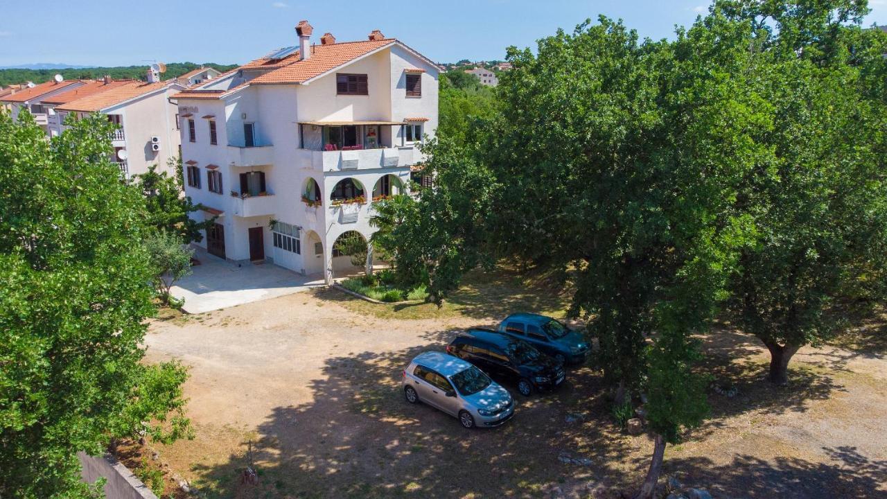 Apartman Mihael Malinska Zewnętrze zdjęcie