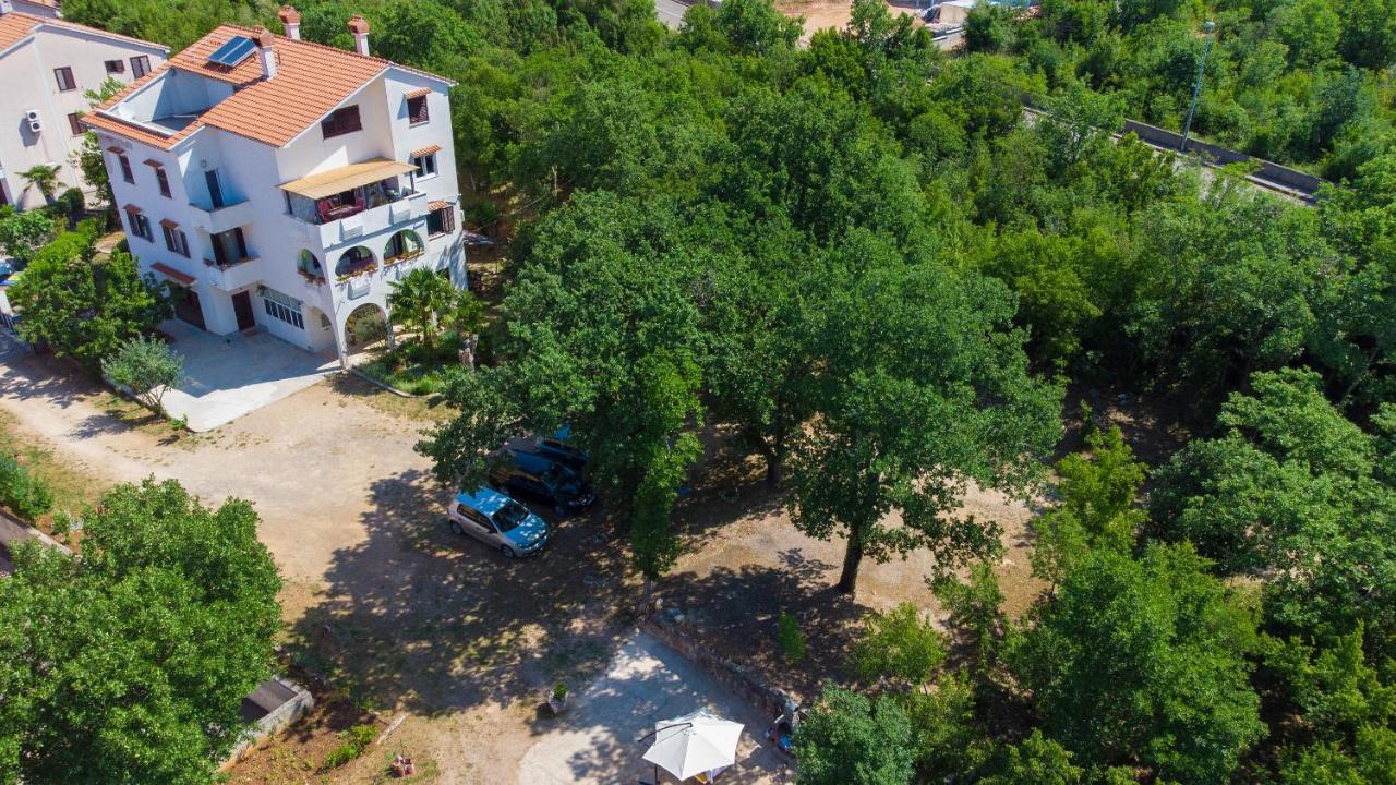Apartman Mihael Malinska Zewnętrze zdjęcie