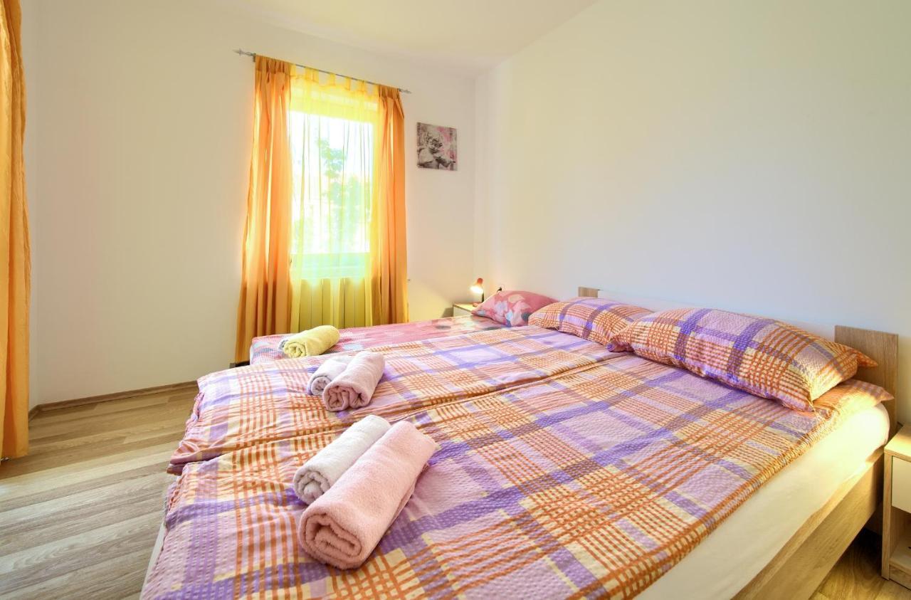 Apartman Mihael Malinska Zewnętrze zdjęcie